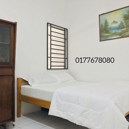 Alyn Home Batu Pahat II Wifi Coway Mohd Noor Екстериор снимка